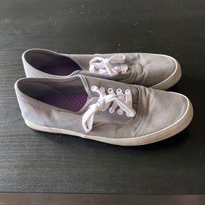 Casual Women’s Sneakers